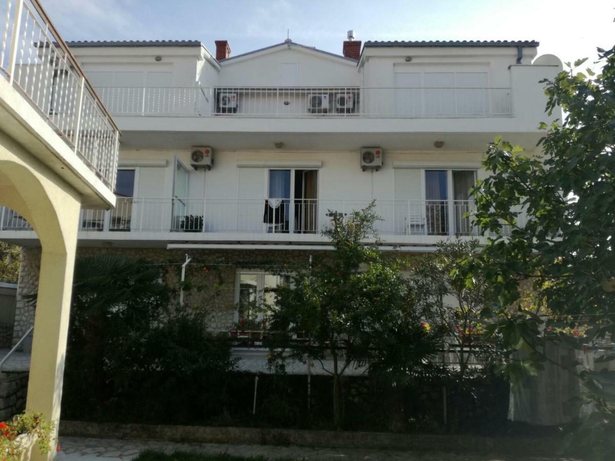 Apartmani Marijana Selce Buitenkant foto