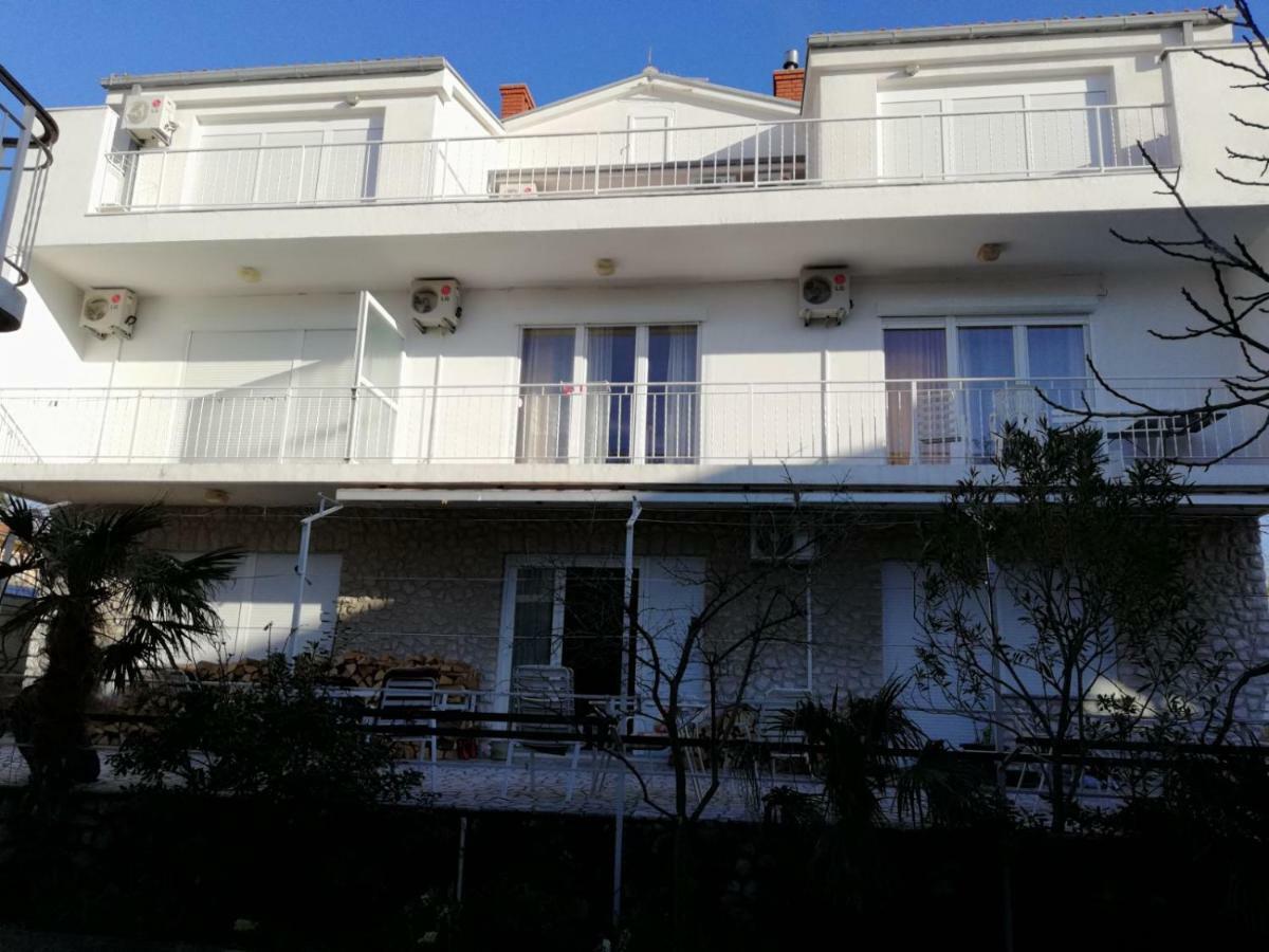 Apartmani Marijana Selce Buitenkant foto